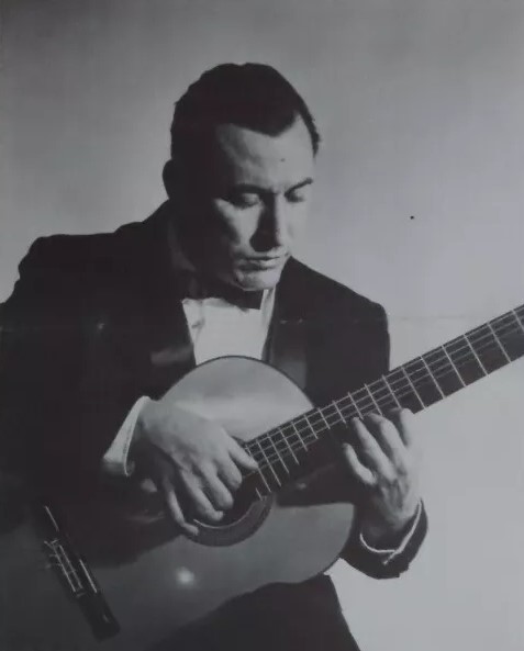 Juan Mercadal, fairly young, black and white