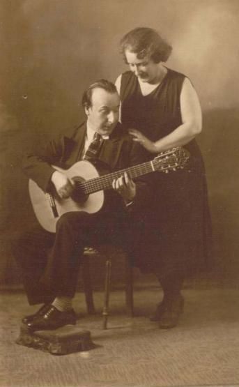 Emilio Pujol with his wife, c. 1930